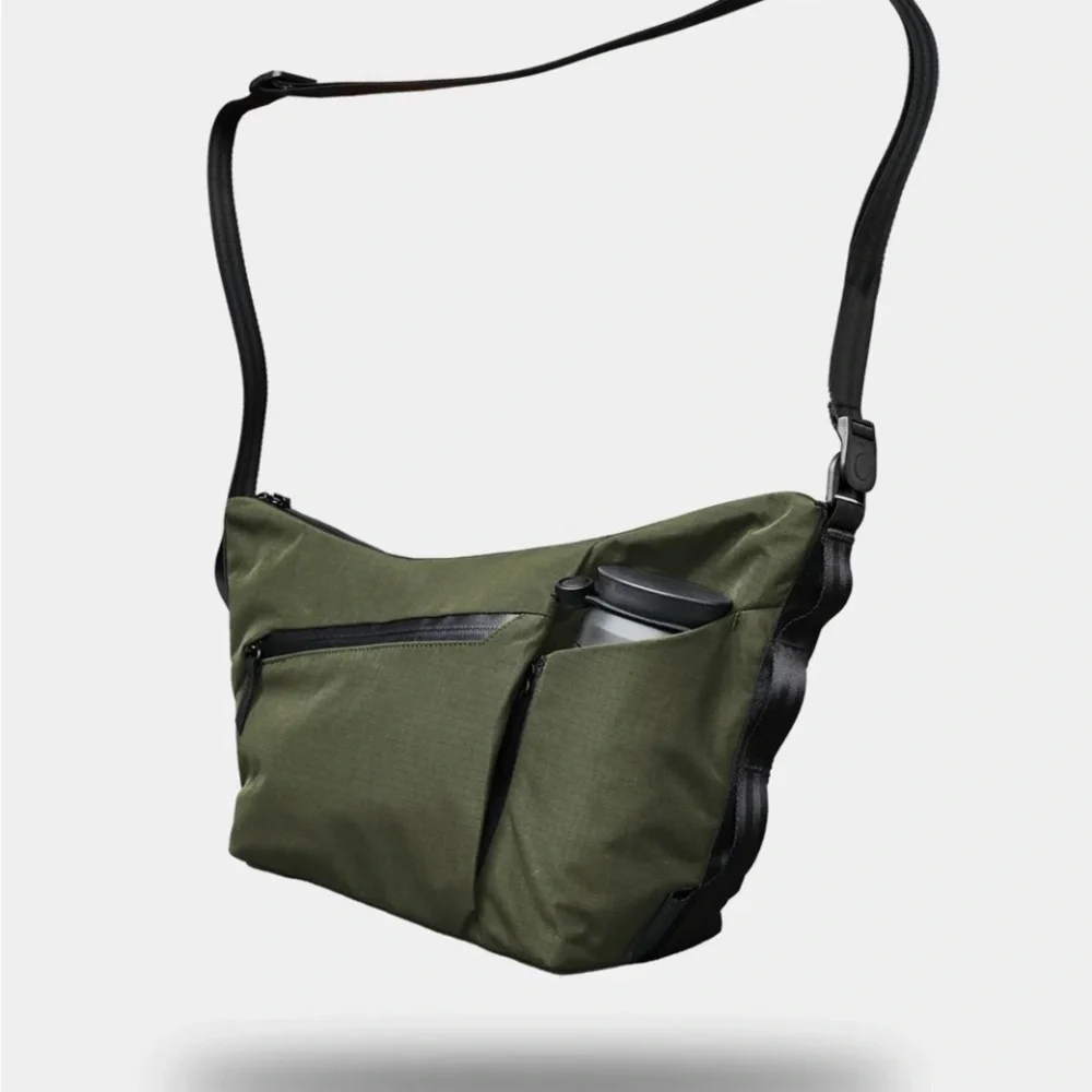 NWT Alpaka Flow Satchel 4L - Green Crossbody Bag - A2